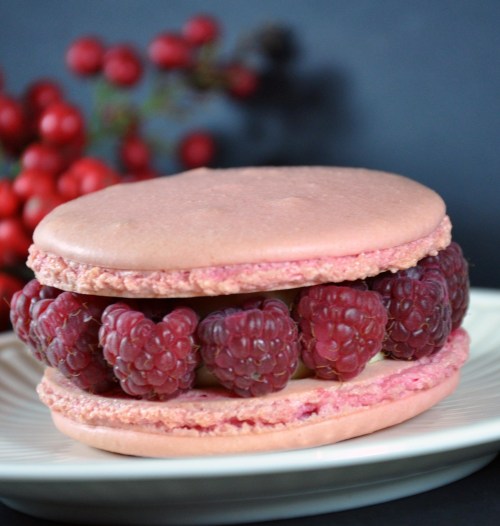 Final1 Ispahan Macaron