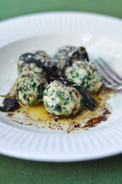 Spinach and Ricotta Gnudi 6 Spinach and Ricotta Gnudi