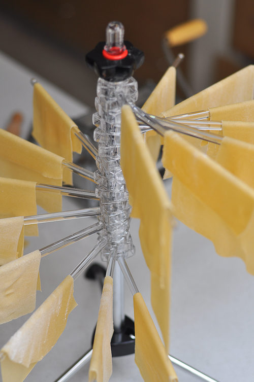 Drying the pasta on a rack