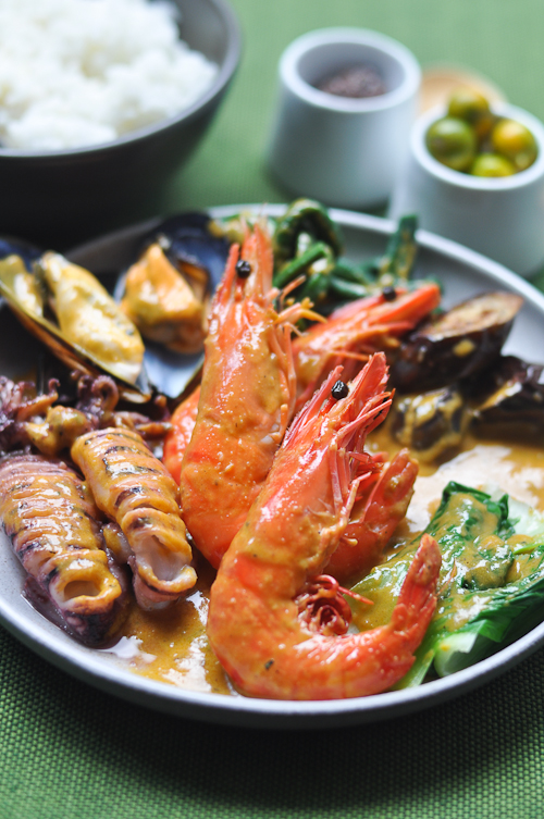 Seafood Kare Kare 